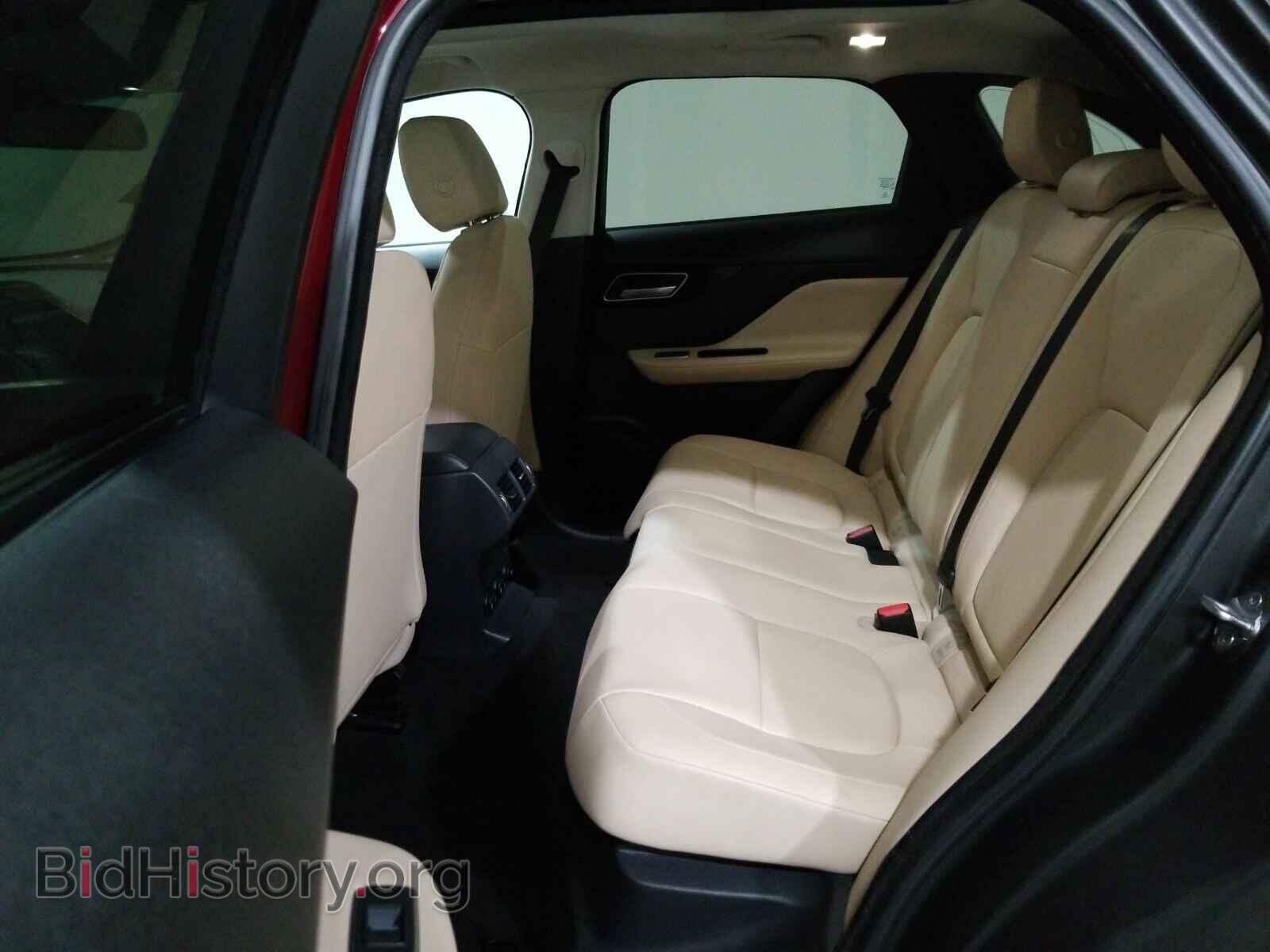 2017 Jaguar F-PACE - VIN: SADCS2BVXHA065444 - Фото 13