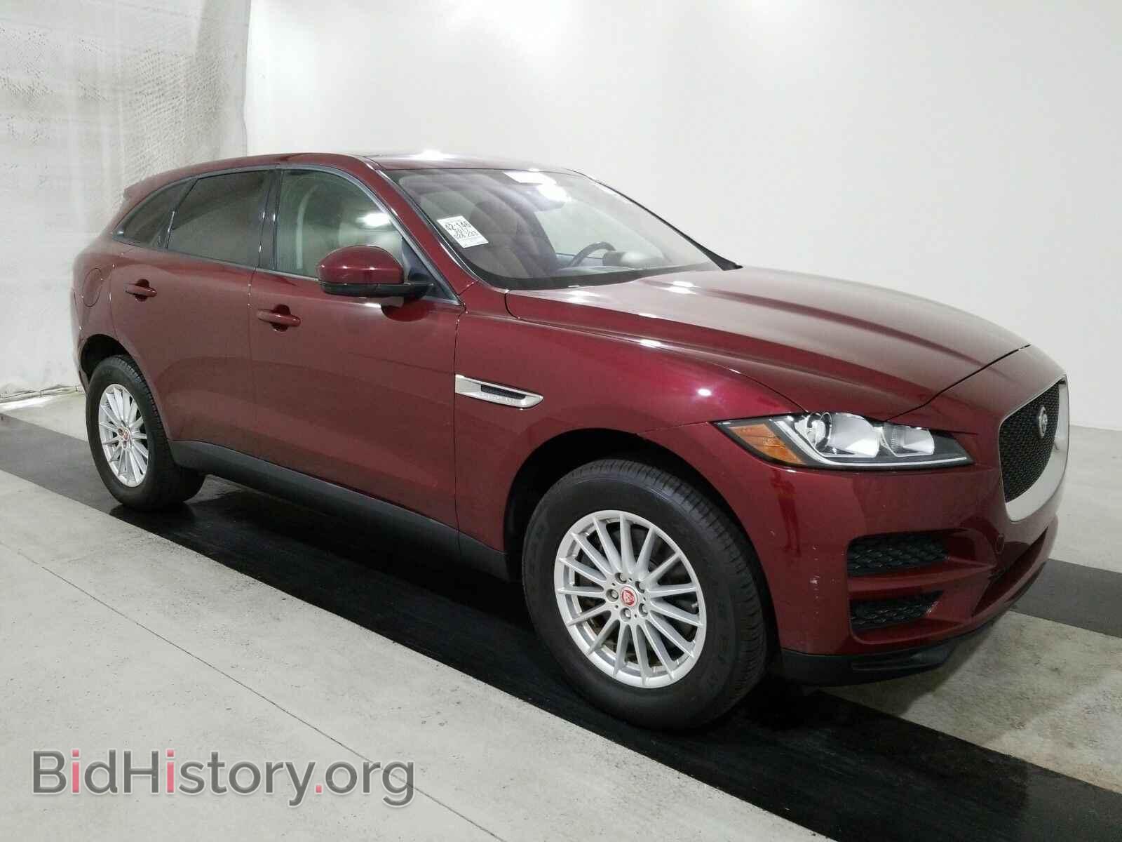 2017 Jaguar F-PACE - VIN: SADCS2BVXHA065444 - Фото 3