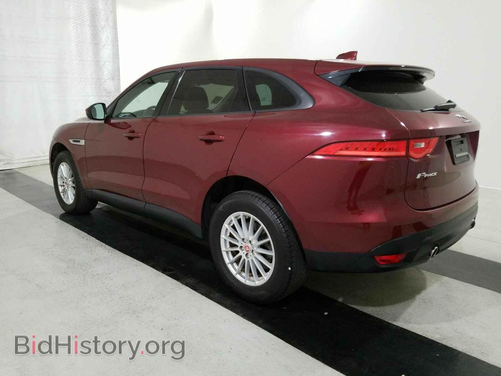 2017 Jaguar F-PACE - VIN: SADCS2BVXHA065444 - Фото 6