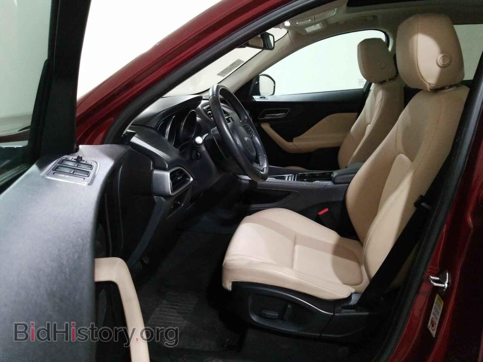 2017 Jaguar F-PACE - VIN: SADCS2BVXHA065444 - Фото 7