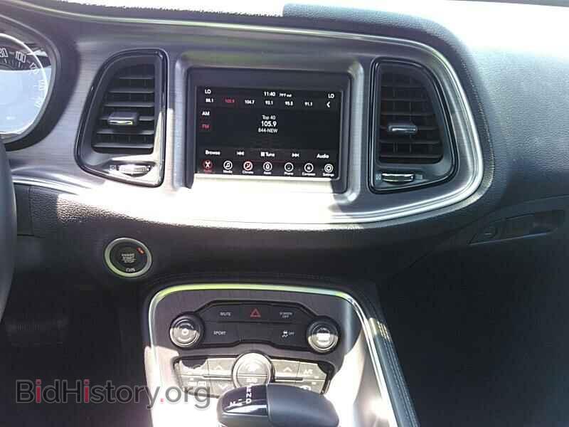 2018 Dodge Challenger - VIN: 2C3CDZAG3JH294819 - Фото 4