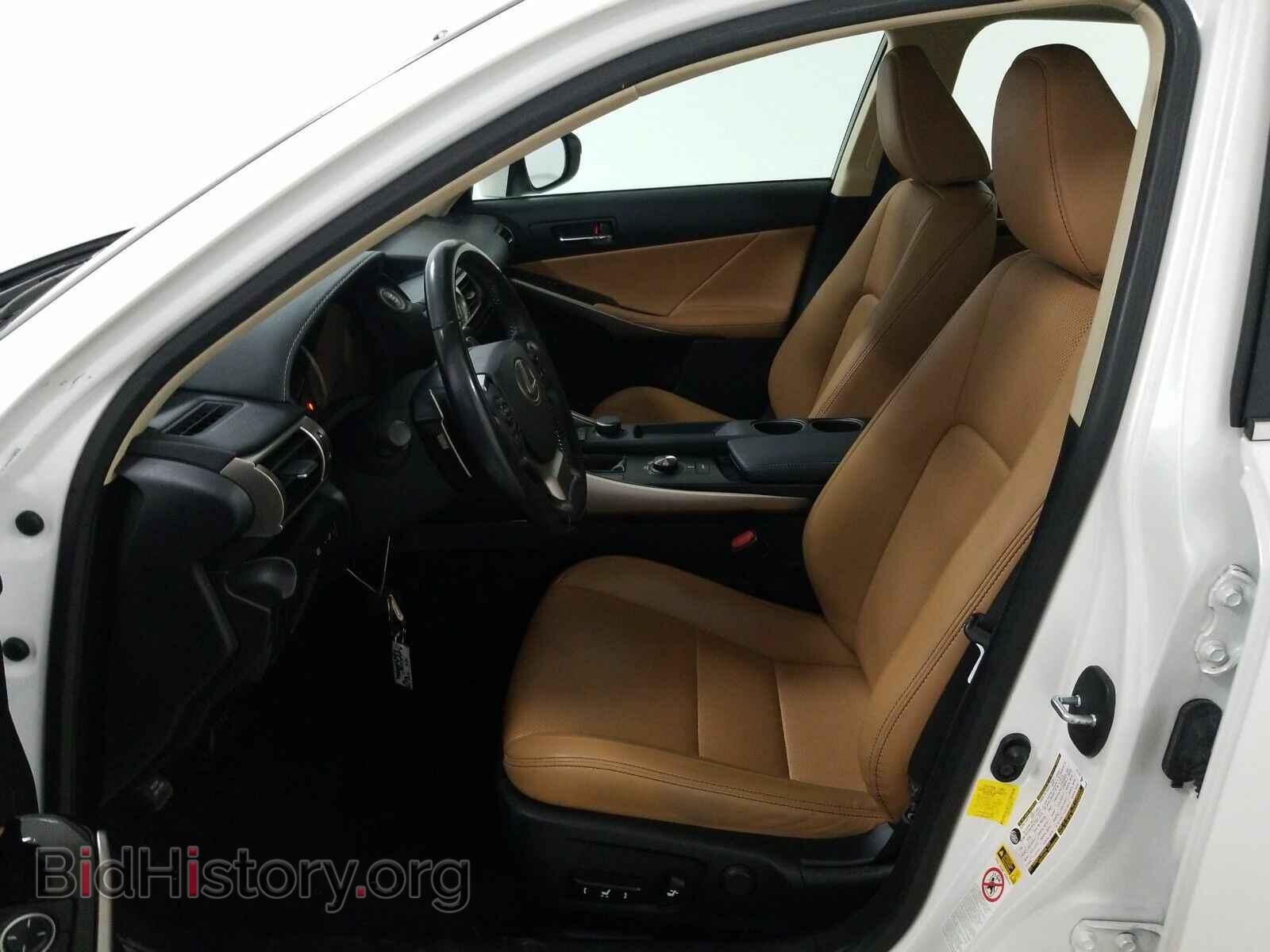 2016 Lexus IS 200t - VIN: JTHBA1D2XG5017567 - Фото 7