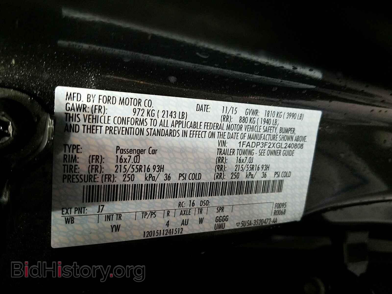 2016 Ford Focus - VIN: 1FADP3F2XGL240808 - Photo 6