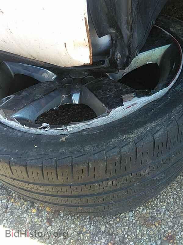 2013 Dodge Challenger - VIN: 2C3CDYAG1DH549403 - Фото 9