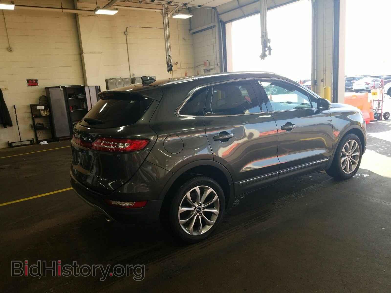 2017 Lincoln MKC - VIN: 5LMCJ2D91HUL20357 - Photo 2