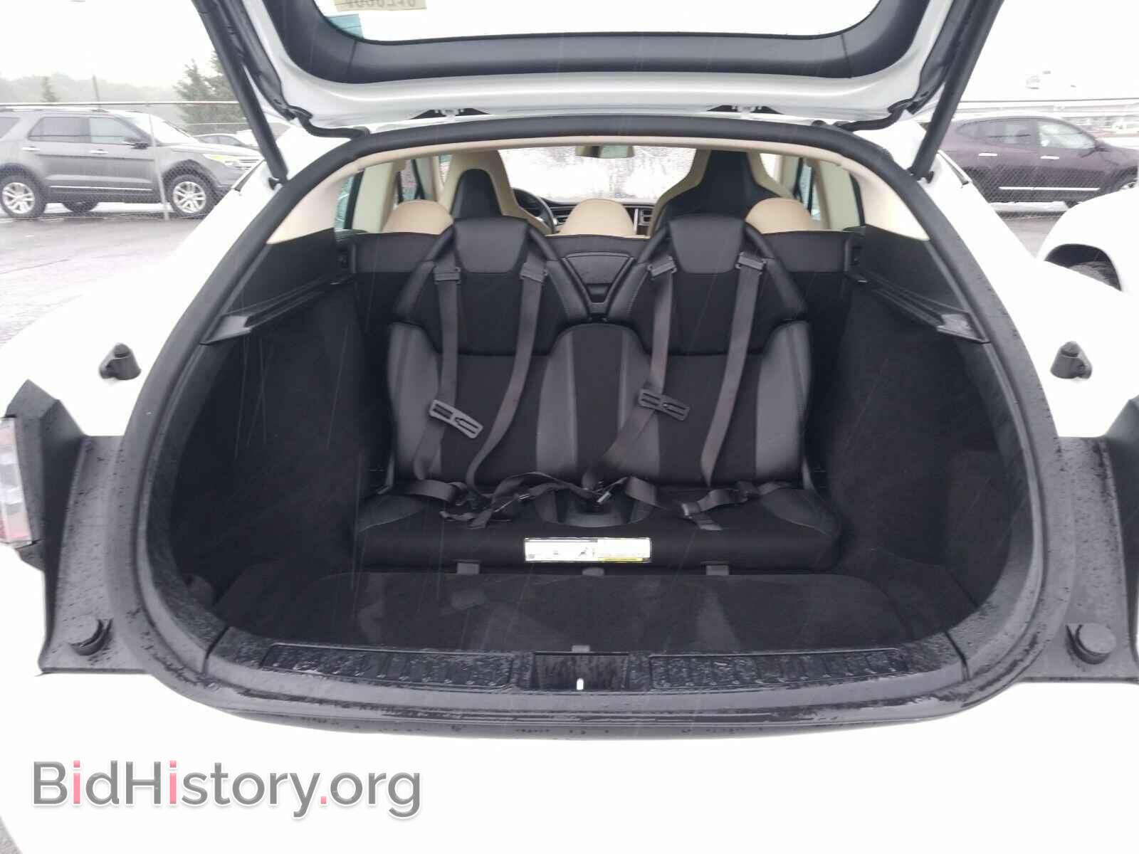 2013 Tesla Model S - VIN: 5YJSA1DNXDFP12203 - Photo 7
