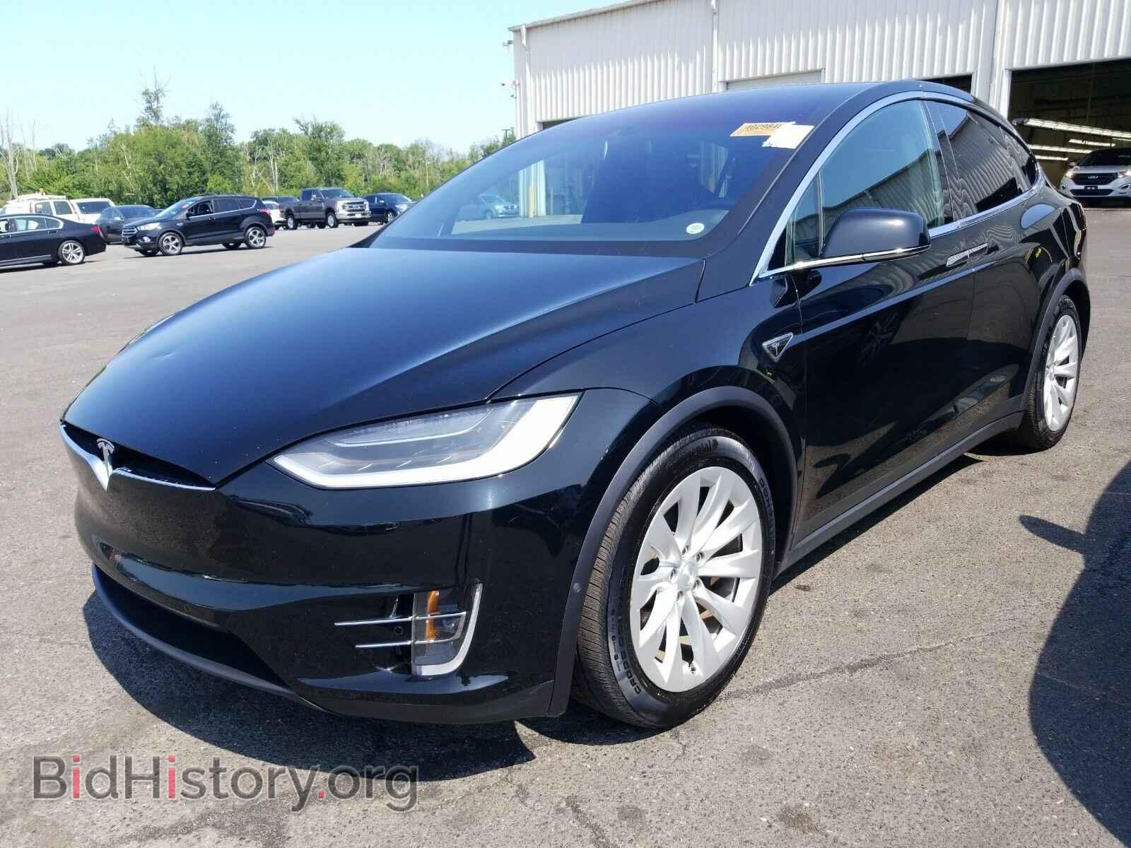 Photo 5YJXCBE28GF004580 - Tesla Model X 2016