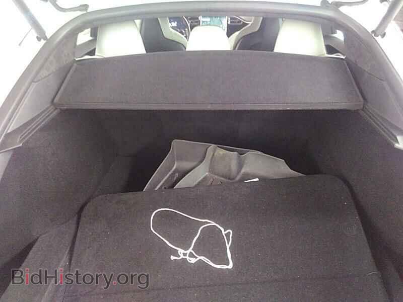 2015 Tesla Model S - VIN: 5YJSA1E28FF101285 - Photo 7