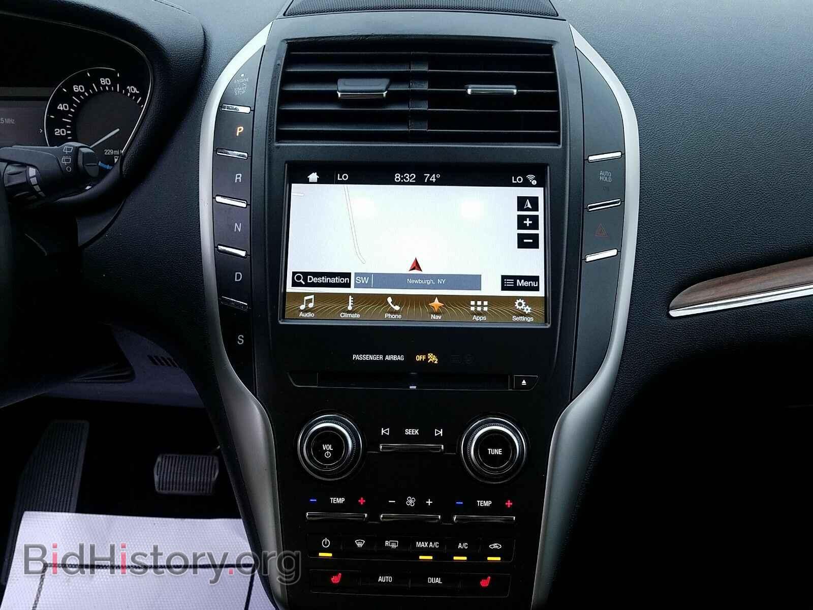2018 Lincoln MKC - VIN: 5LMCJ2D93JUL08863 - Фото 4