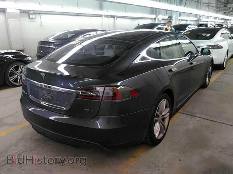 2015 Tesla Model S - VIN: 5YJSA1E26FF118215 - Photo 2