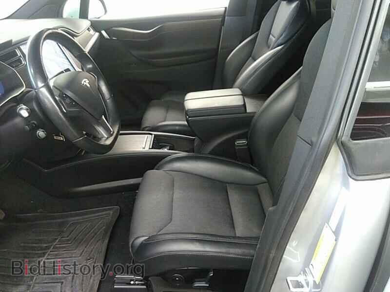 2016 Tesla Model X - VIN: 5YJXCBE29GF004989 - Photo 3