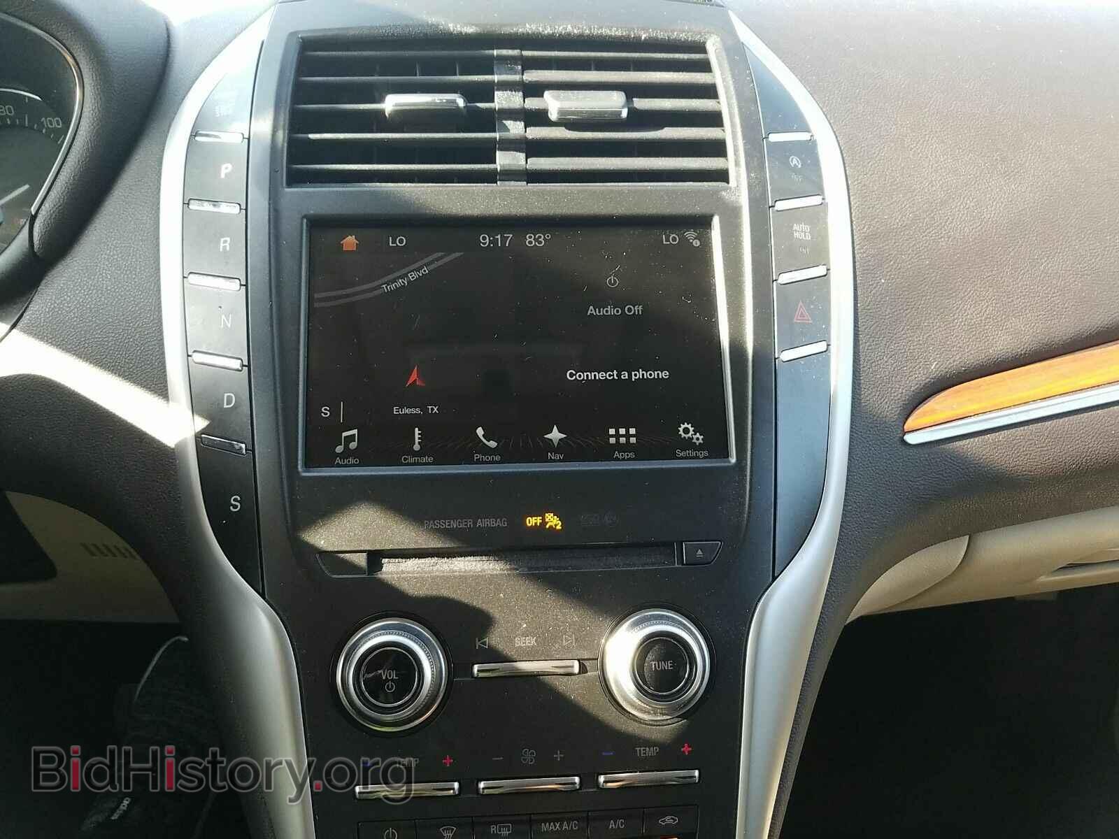 2017 Lincoln MKC - VIN: 5LMCJ2C91HUL49830 - Фото 4