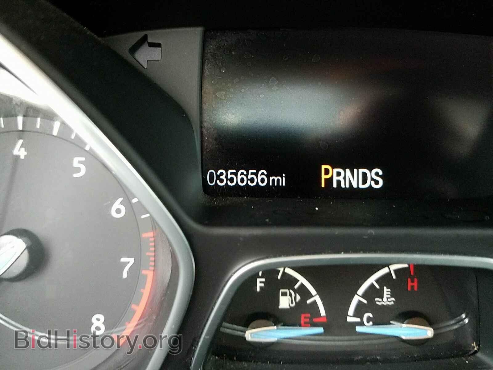 2016 Ford Focus - VIN: 1FADP3K28GL207747 - Photo 5