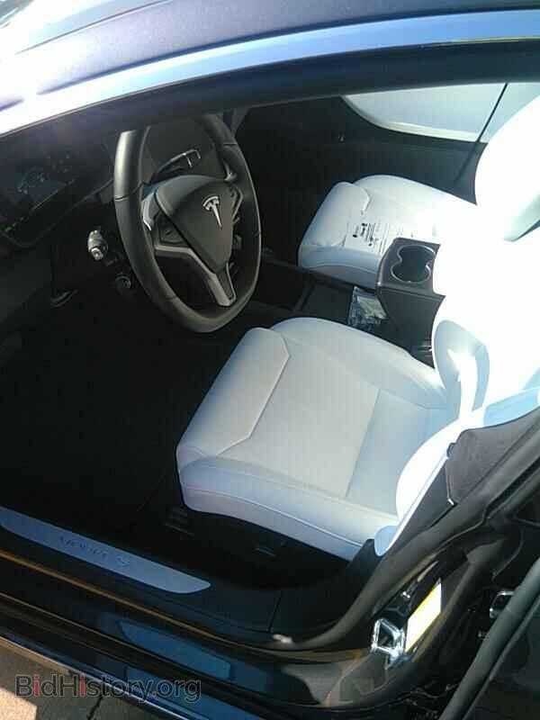 2018 Tesla Model S - VIN: 5YJSA1E22JF291318 - Photo 3