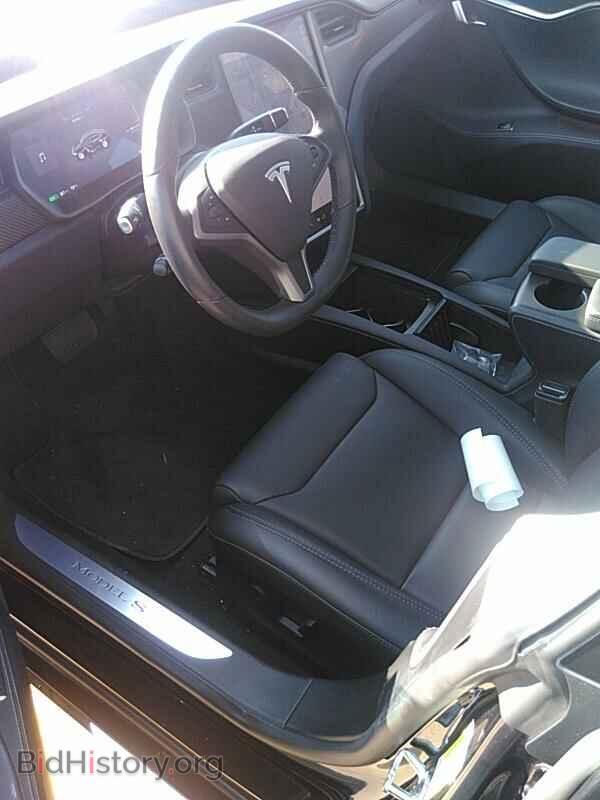 2018 Tesla Model S - VIN: 5YJSA1E29JF256937 - Фото 3
