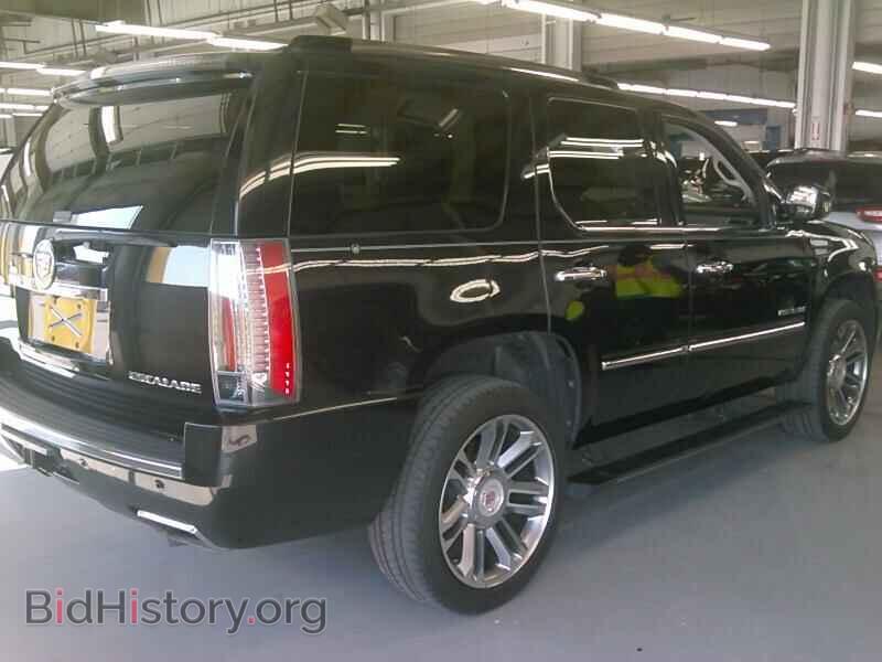 2013 Cadillac Escalade - VIN: 1GYS4CEF3DR210194 - Фото 2