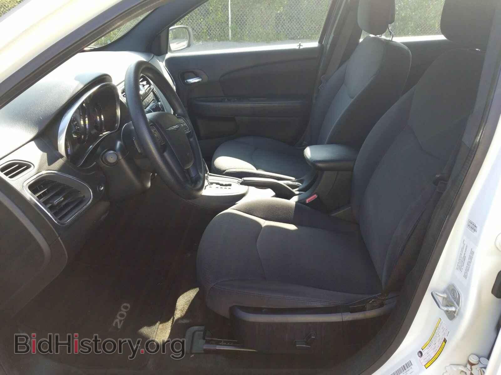 2013 Chrysler 200 - VIN: 1C3CCBAG4DN743088 - Фото 3