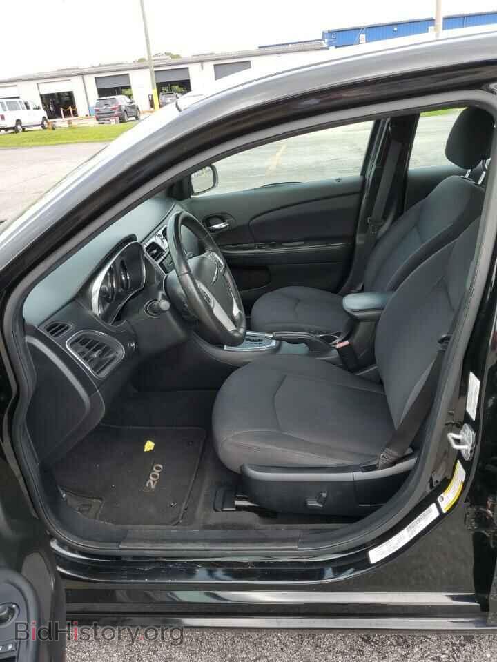 2013 Chrysler 200 - VIN: 1C3CCBBG3DN751875 - Photo 3