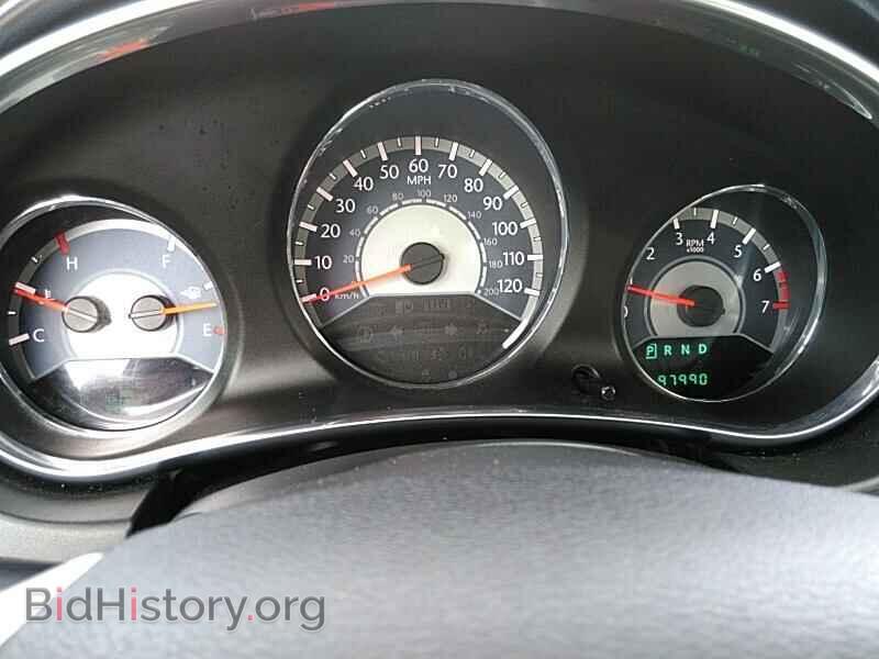 2013 Chrysler 200 - VIN: 1C3CCBBBXDN549975 - Фото 5