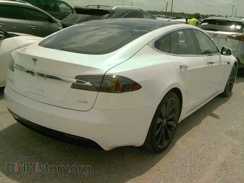 2016 Tesla Model S - VIN: 5YJSA1E29GF167295 - Photo 2