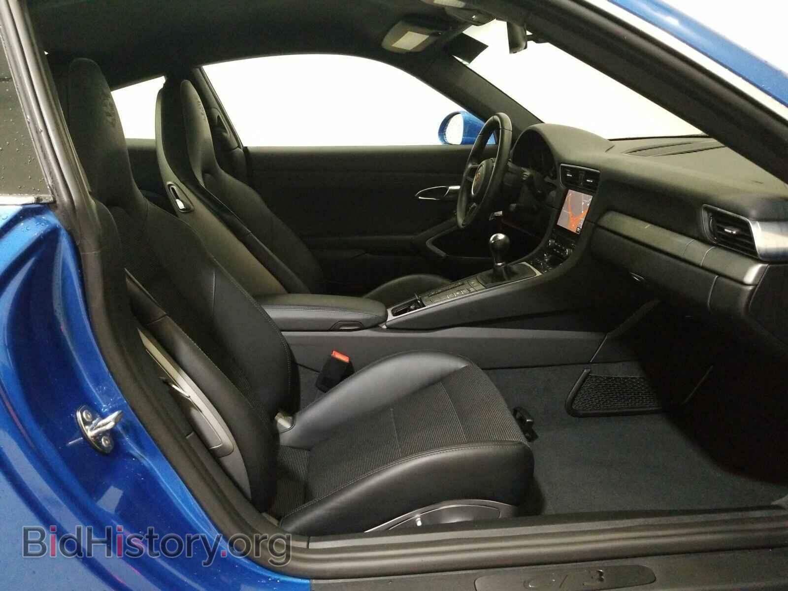2018 Porsche 911 - VIN: WP0AC2A97JS175906 - Фото 8