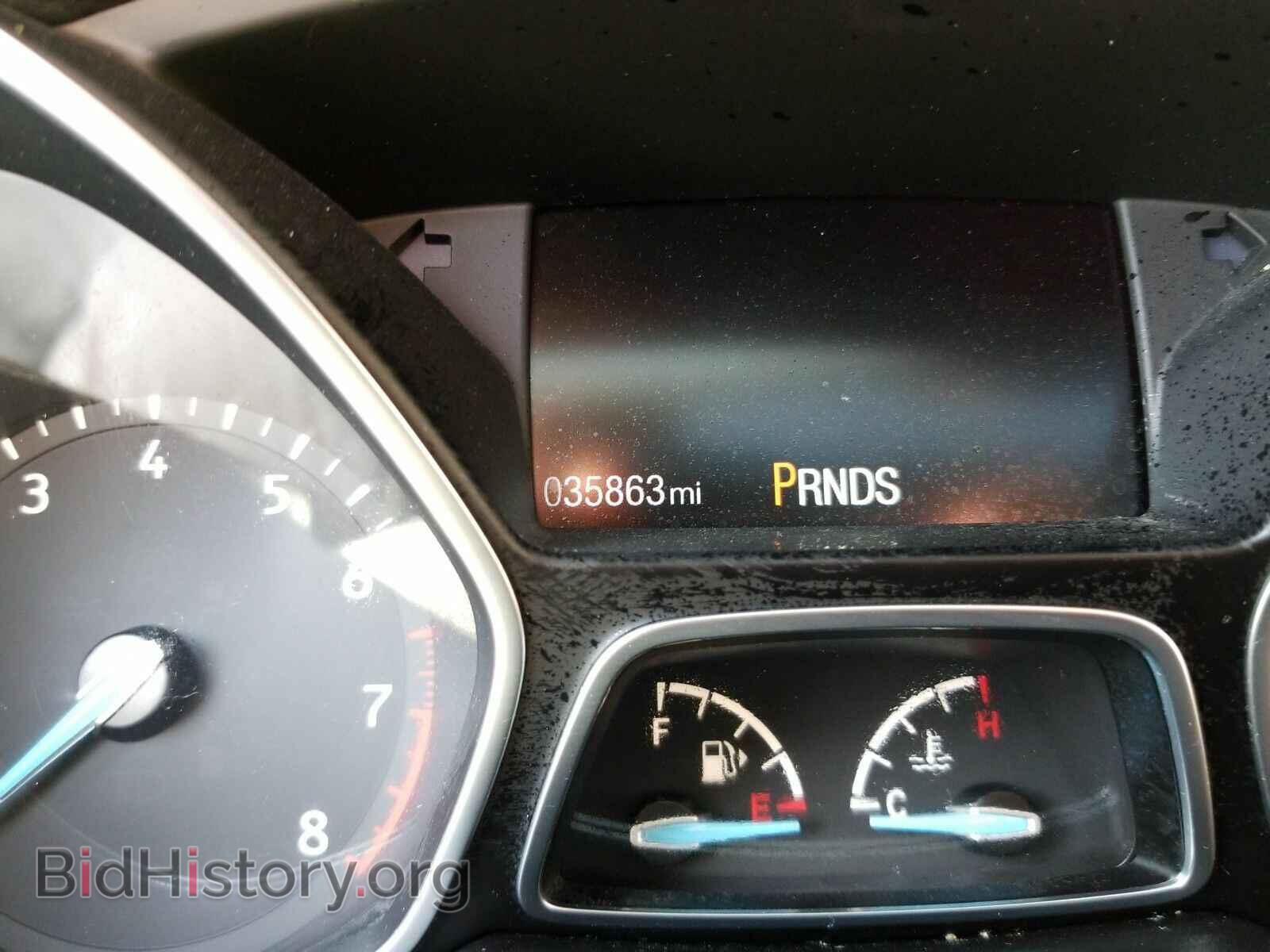 2016 Ford Focus - VIN: 1FADP3KE3GL227009 - Photo 5