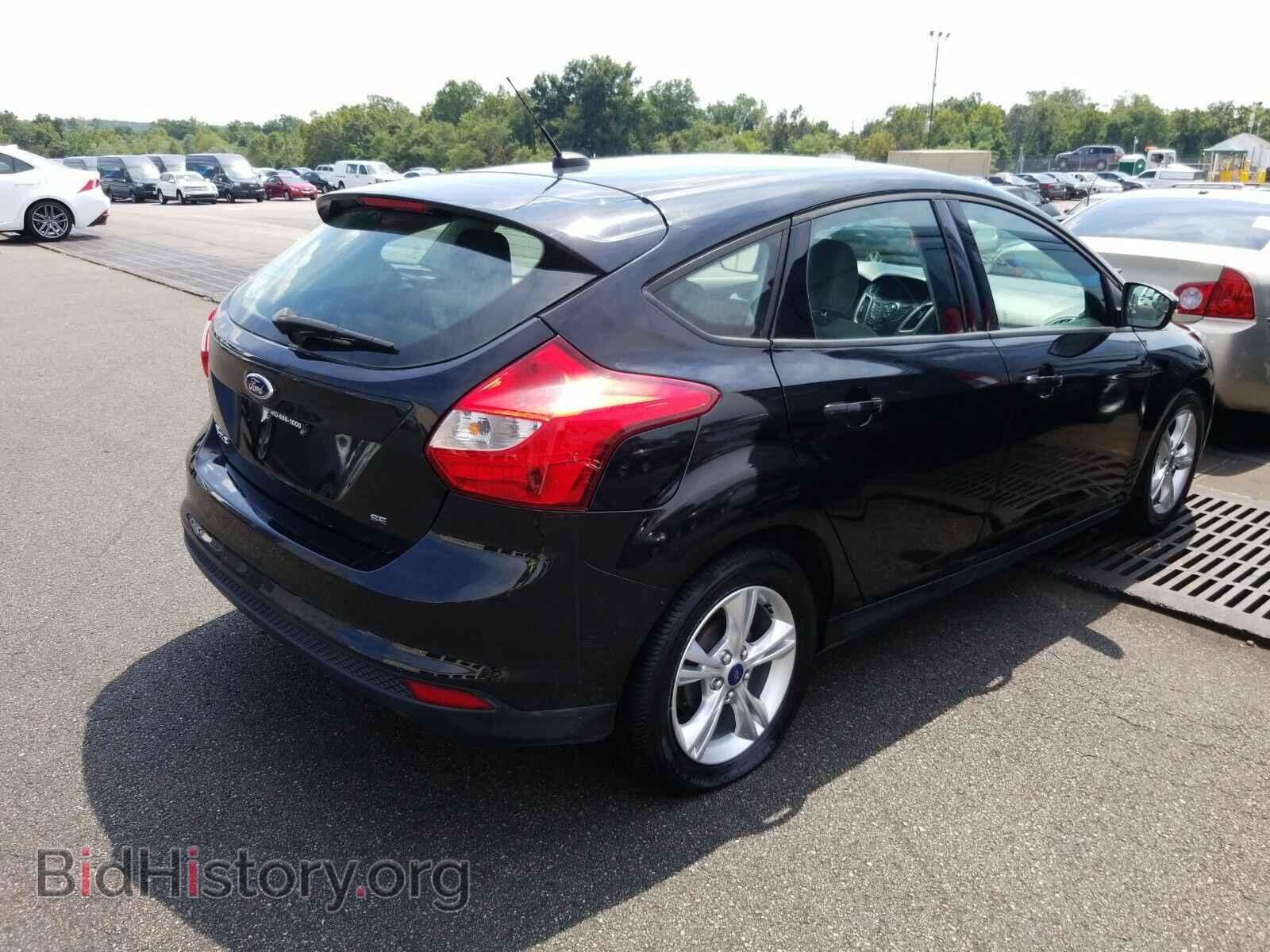 2013 Ford Focus - VIN: 1FADP3K25DL208589 - Фото 2
