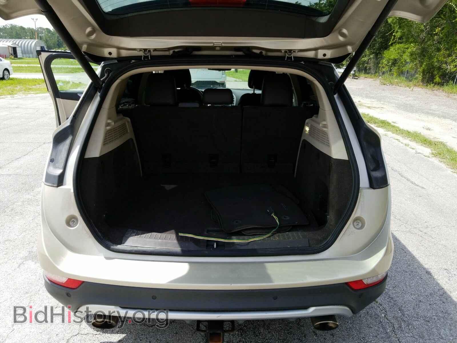 2017 Lincoln MKC - VIN: 5LMCJ2C93HUL22242 - Photo 7