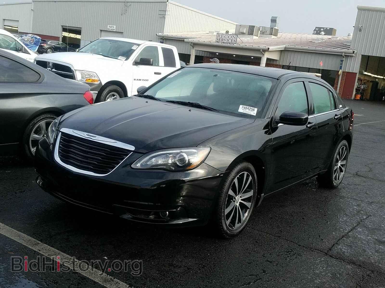Фотография 1C3CCBCG7DN674331 - Chrysler 200 2013