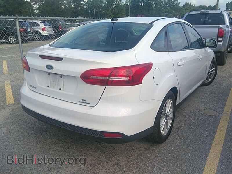 2016 Ford Focus - VIN: 1FADP3F23GL205043 - Photo 2