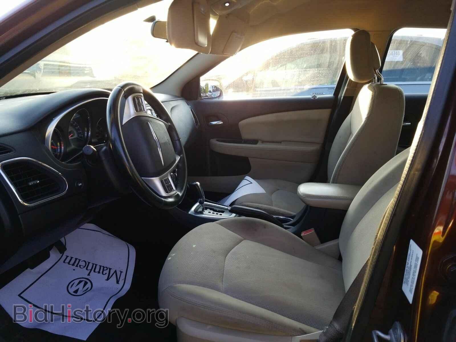 2013 Chrysler 200 - VIN: 1C3CCBBB3DN651506 - Фото 3