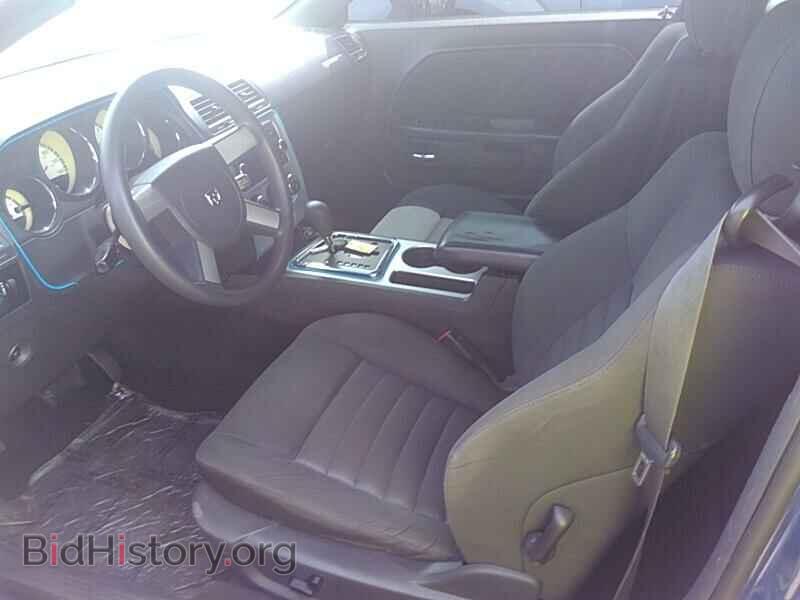 2009 Dodge Challenger - VIN: 2B3LJ44V99H591138 - Фото 3