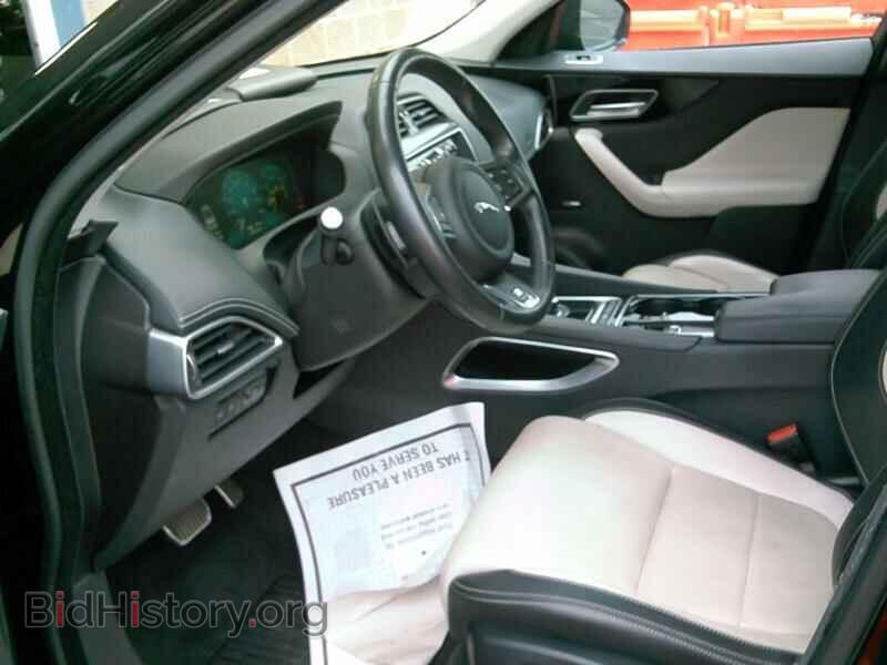 2017 Jaguar F-PACE - VIN: SADCL2BV6HA046953 - Фото 3