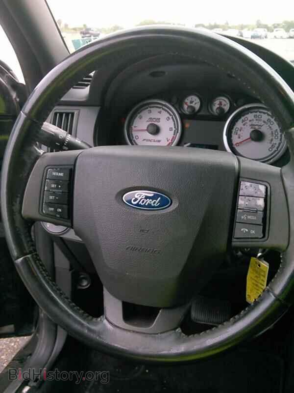 2011 Ford Focus - VIN: 1FAHP3FN5BW102757 - Фото 10