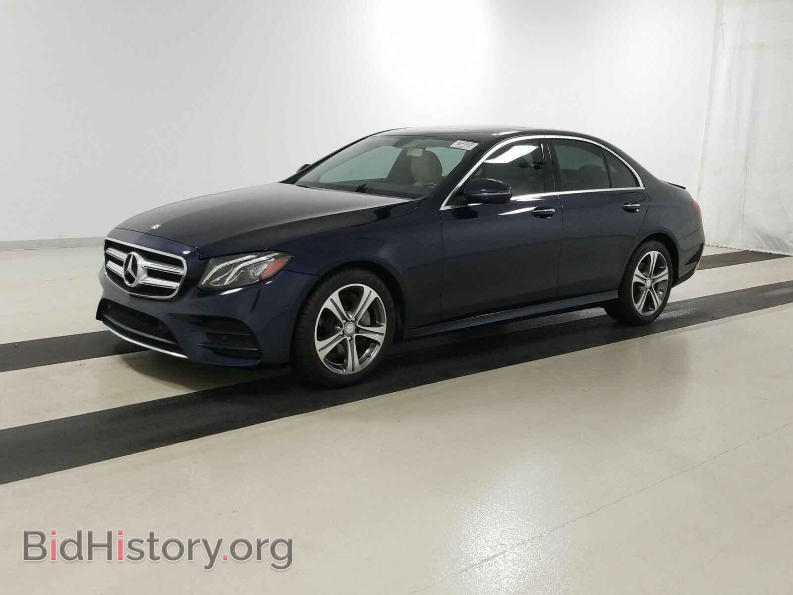 Фотография WDDZF4JB1HA070678 - Mercedes-Benz E-Class 2017
