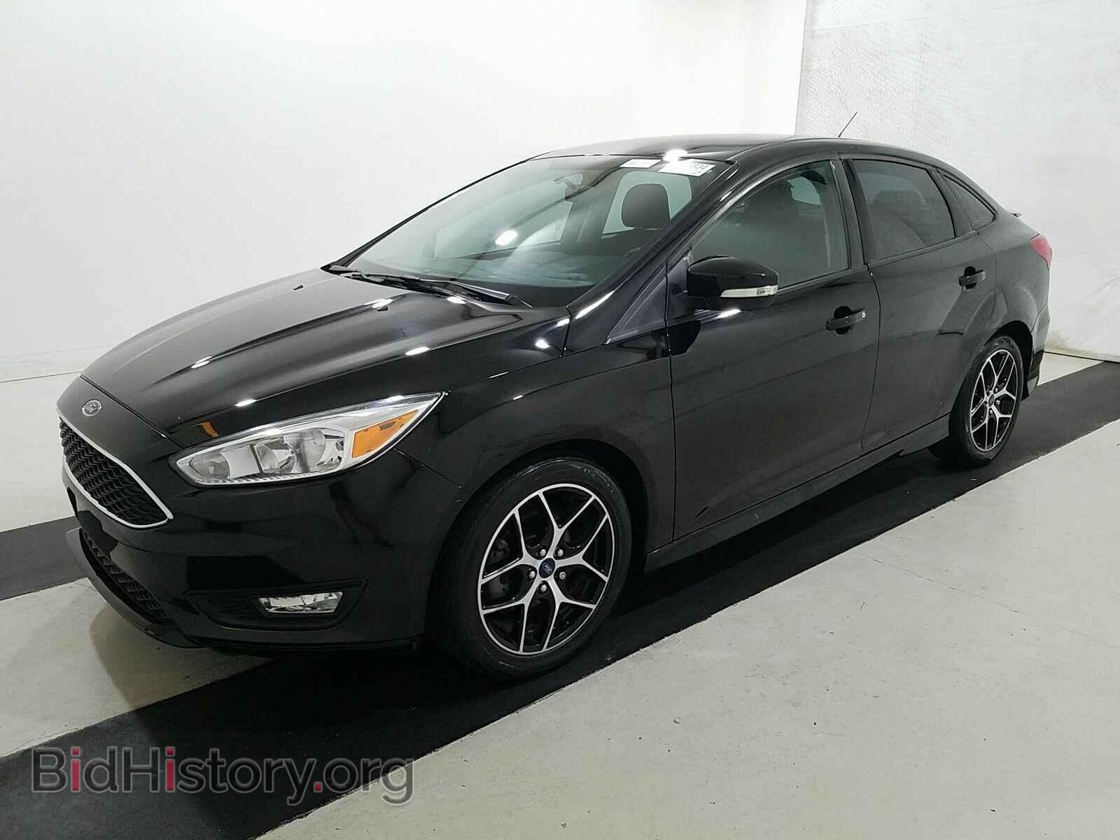 Photo 1FADP3F28GL241956 - Ford Focus 2016