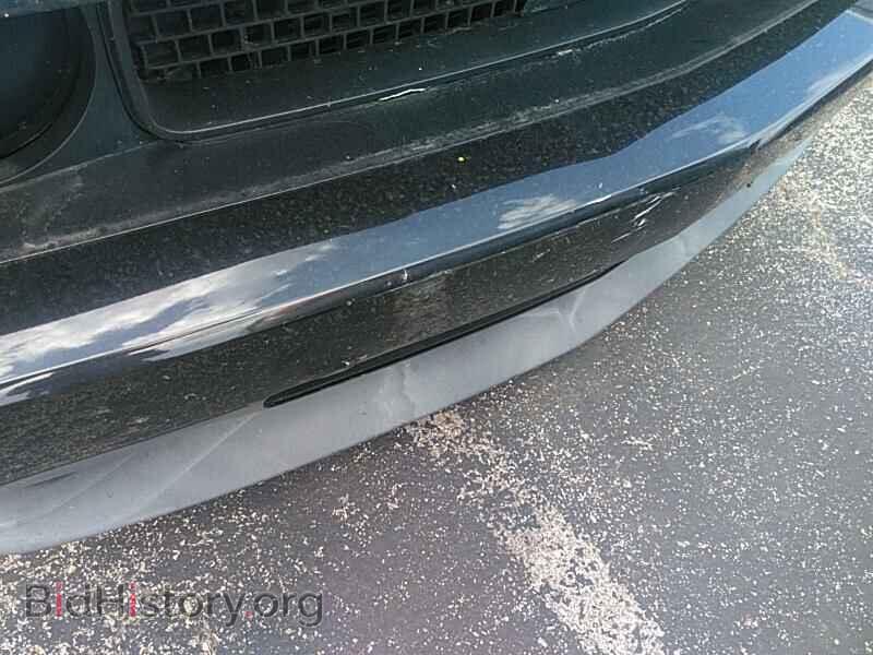 2010 Dodge Challenger - VIN: 2B3CJ4DV0AH159803 - Photo 10