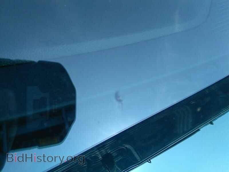2015 Dodge Challenger - VIN: 2C3CDZFJ8FH794065 - Photo 16
