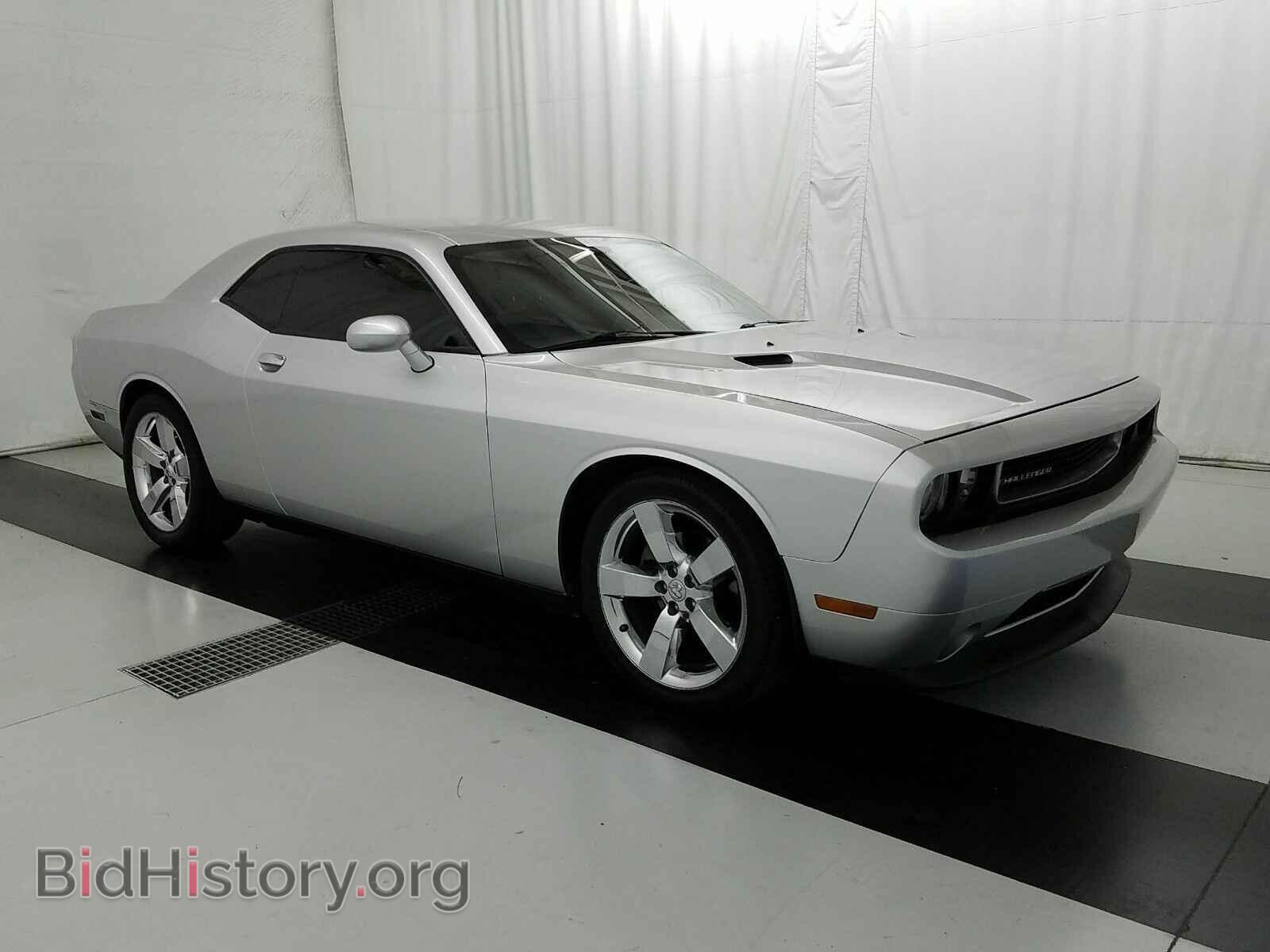 2012 Dodge Challenger - VIN: 2C3CDYAG1CH222112 - Photo 3