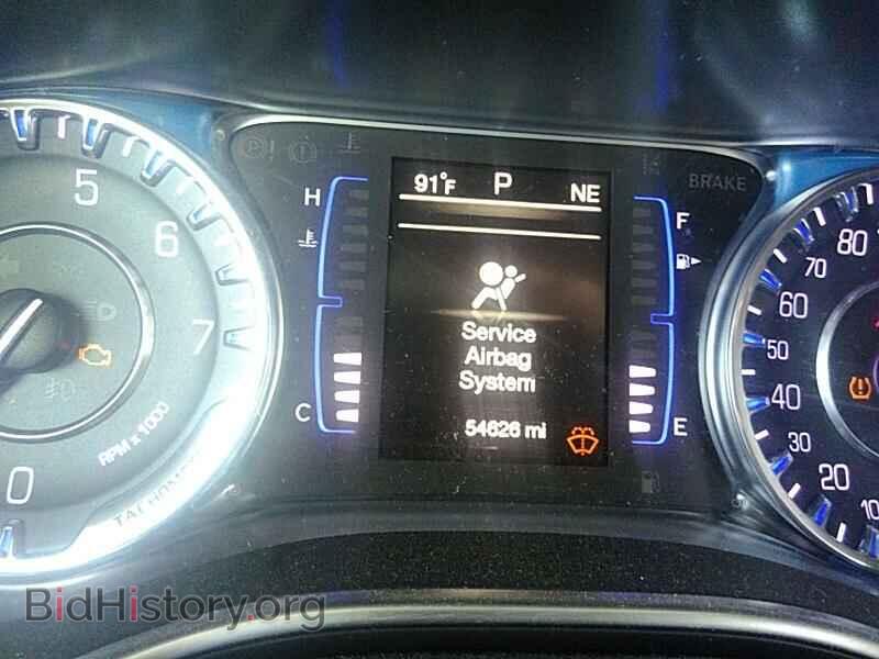 2016 Chrysler 200 - VIN: 1C3CCCAB8GN133631 - Фото 5
