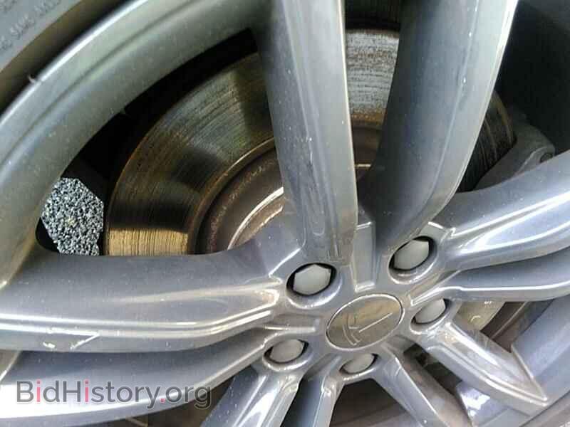 2013 Tesla Model S - VIN: 5YJSA1CP8DFP22599 - Photo 13