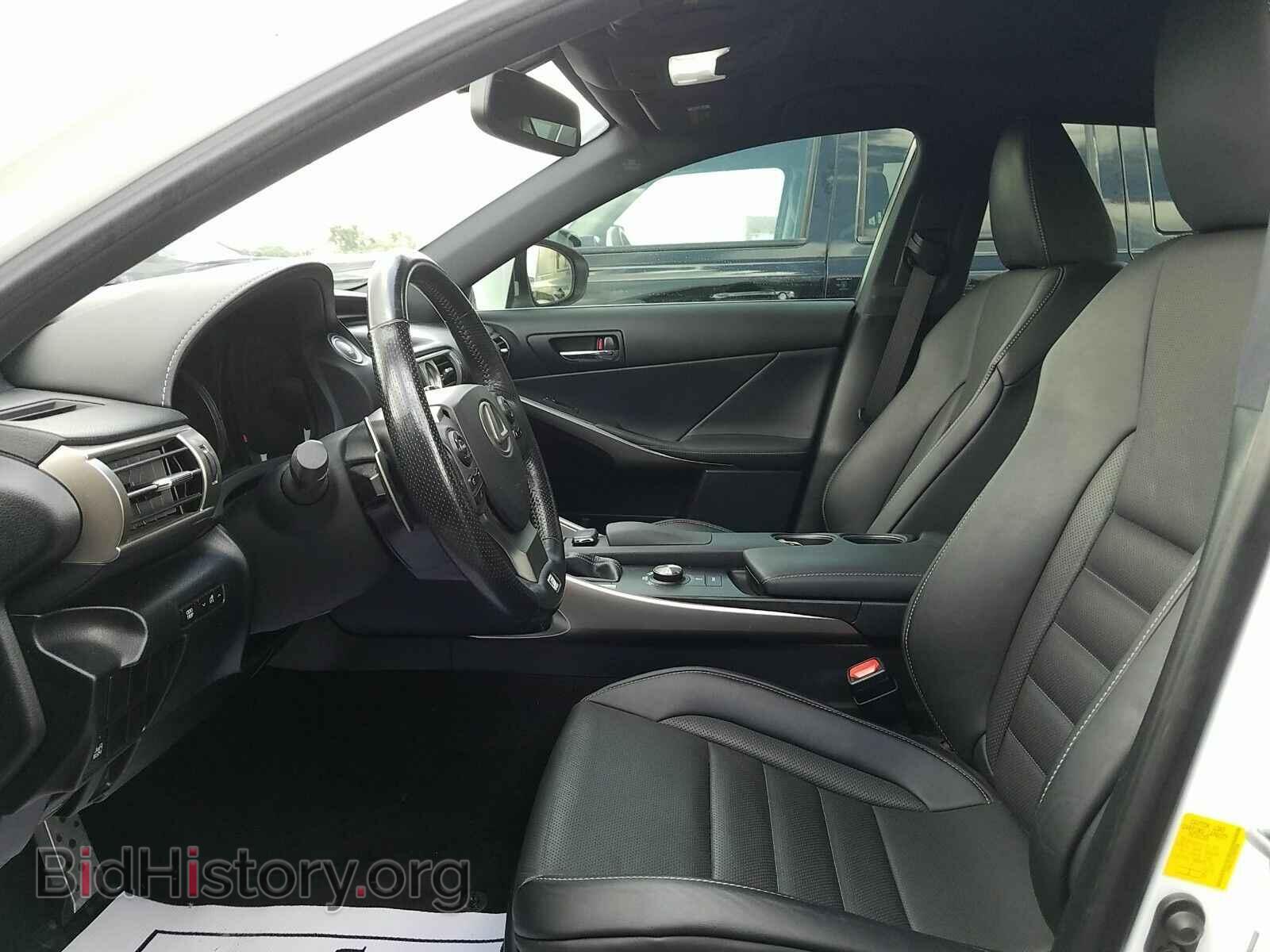 2016 Lexus IS 200t - VIN: JTHBA1D23G5018589 - Фото 3