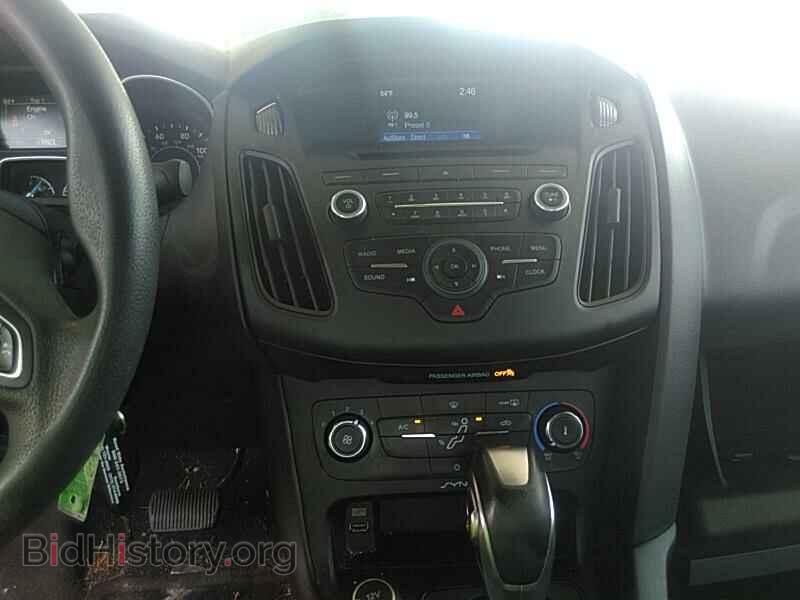2016 Ford Focus - VIN: 1FADP3F21GL244276 - Фото 4