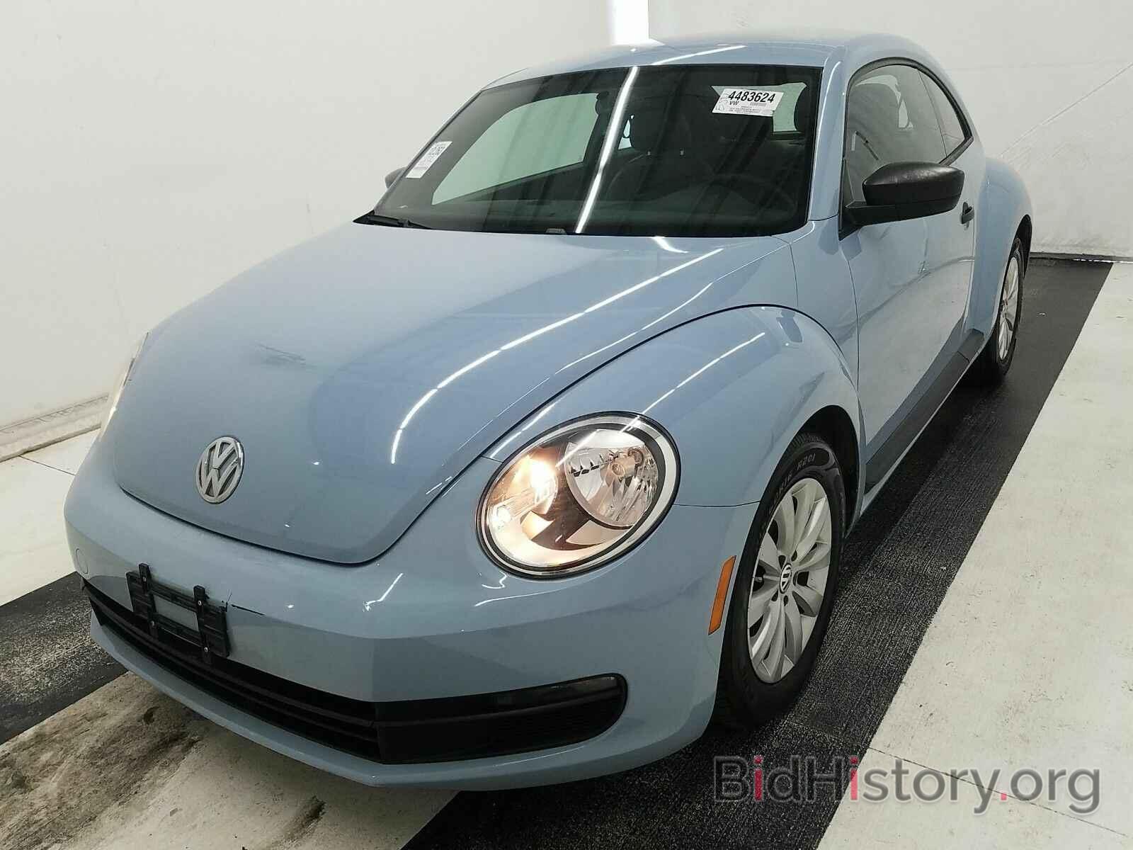 Photo 3VWF17AT0FM654301 - Volkswagen Beetle Coupe 2015