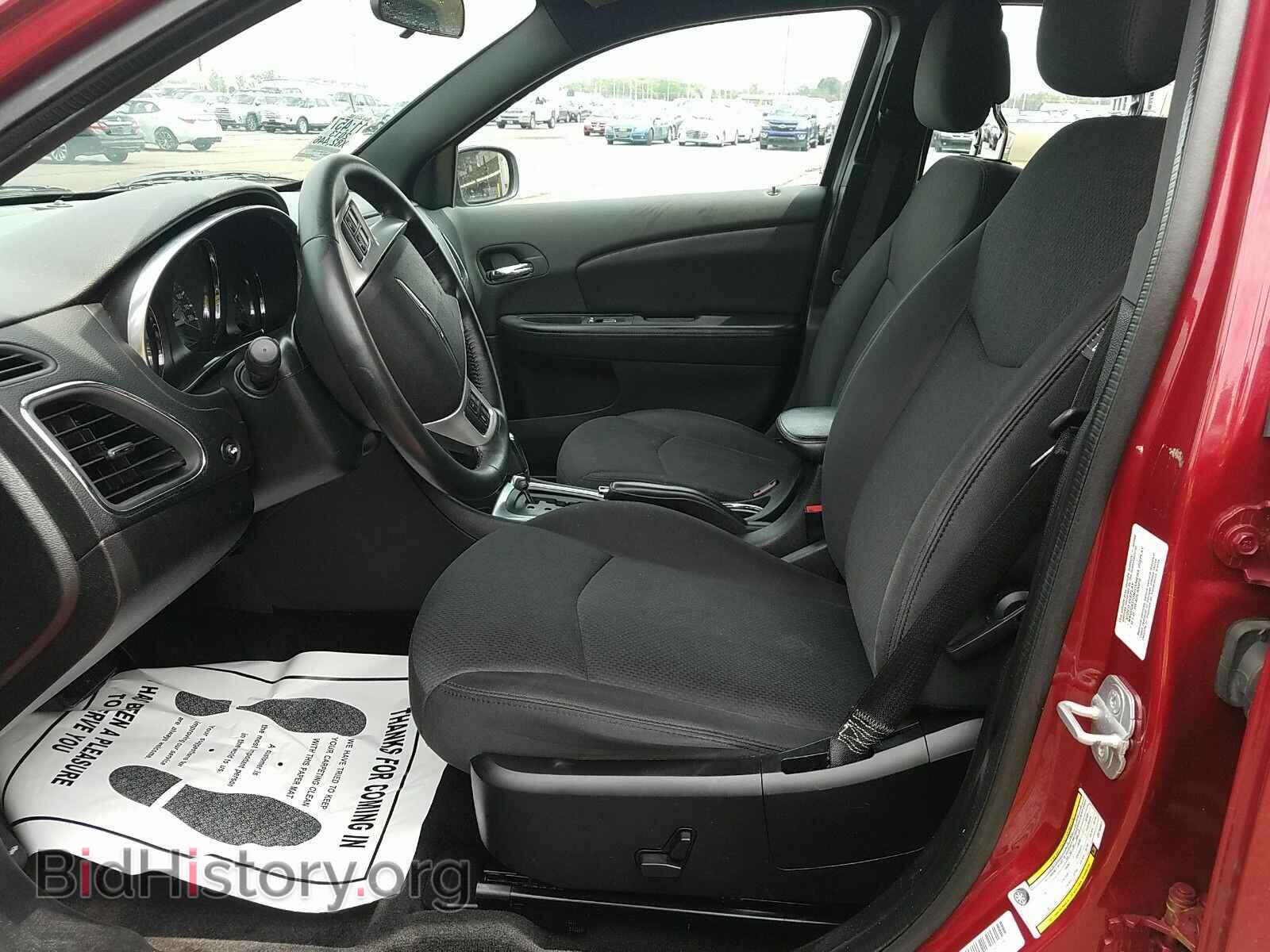 2013 Chrysler 200 - VIN: 1C3CCBBB8DN760947 - Фото 3