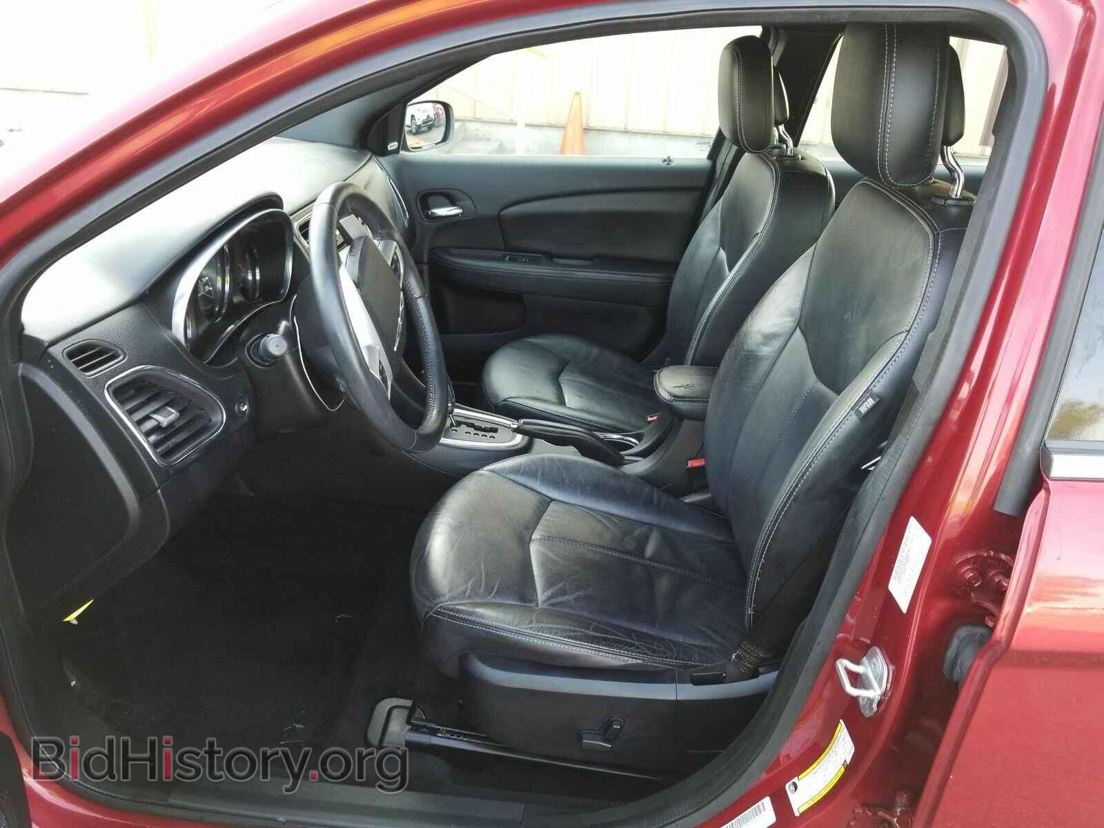 2013 Chrysler 200 - VIN: 1C3CCBCB0DN624083 - Фото 3