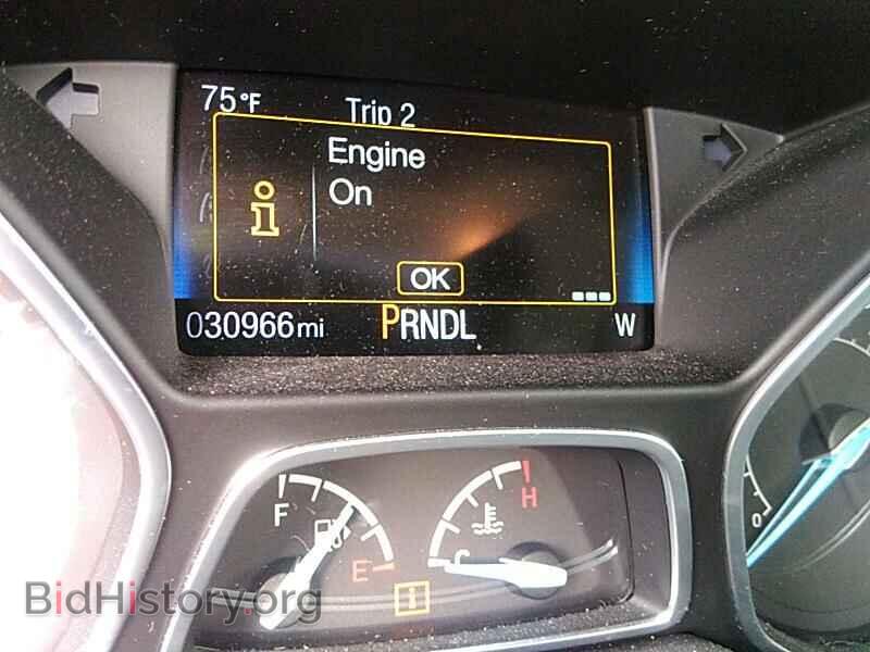 2016 Ford Focus - VIN: 1FADP3F27GL343703 - Photo 5