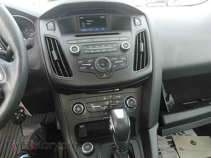 2016 Ford Focus - VIN: 1FADP3F27GL267254 - Фото 4
