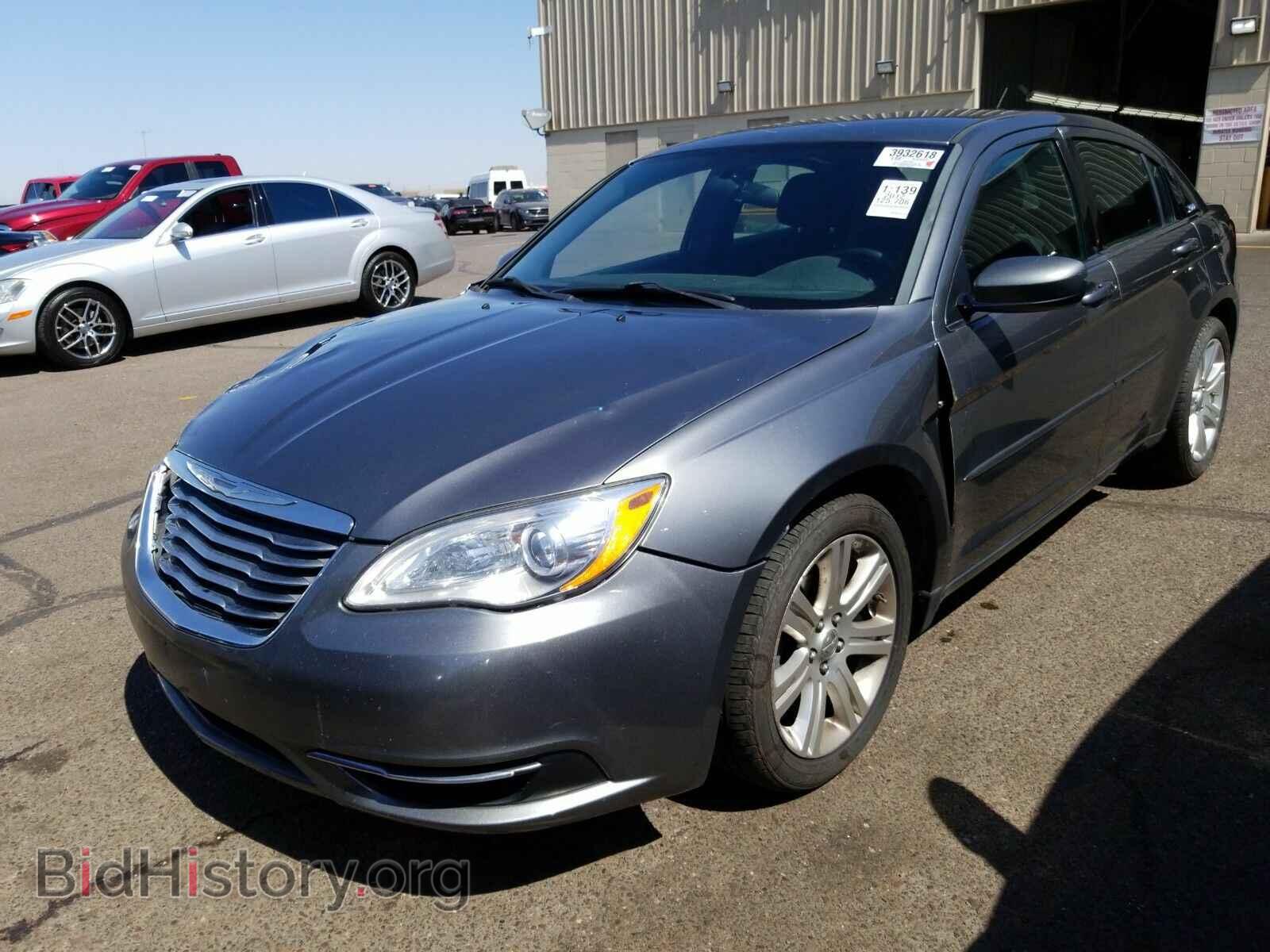Фотография 1C3CCBAB2CN317130 - Chrysler 200 2012