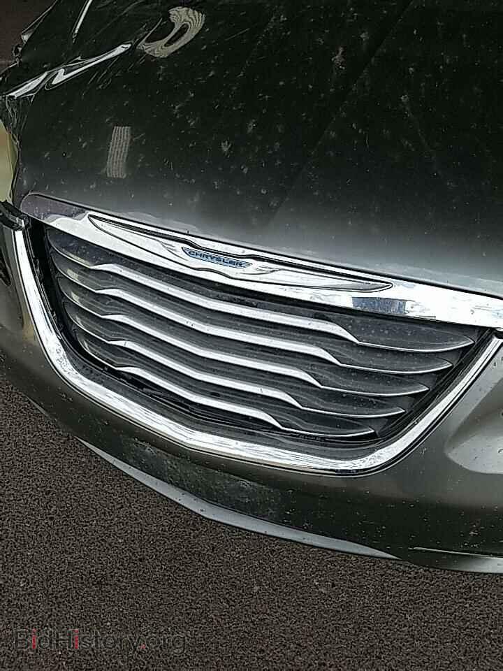 2012 Chrysler 200 - VIN: 1C3CCBAB2CN317130 - Фото 10